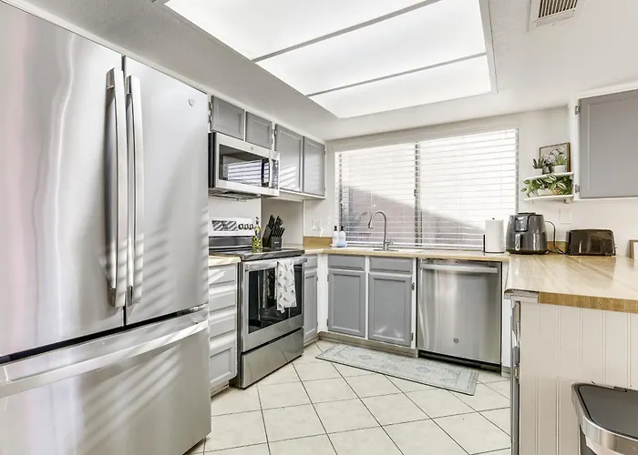 Holiday home Family Desert Gem! 2 Mi To Fashion Center Chandler