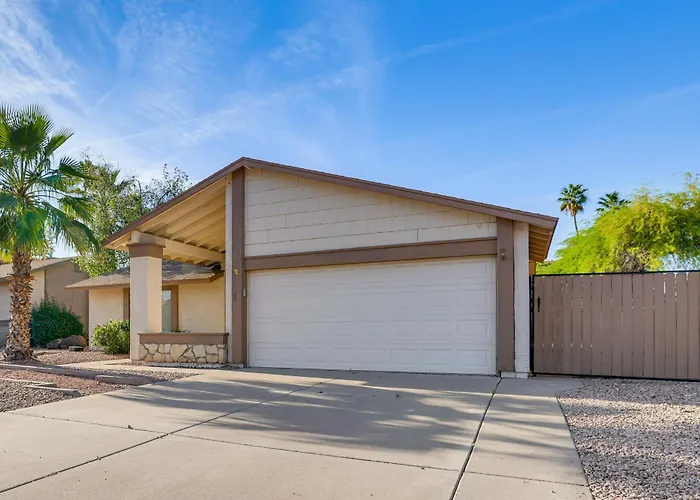 Holiday home Family Desert Gem! 2 Mi To Fashion Center Chandler
